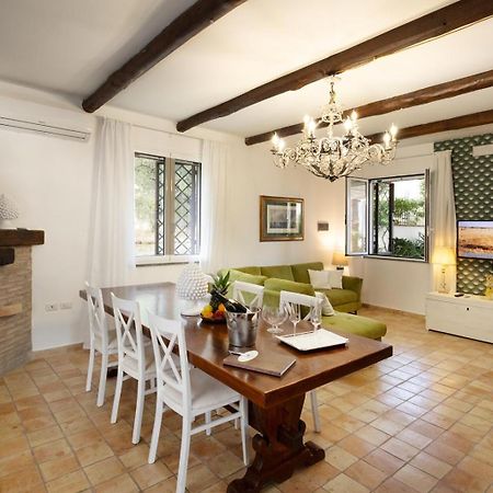 Villa Alcantara Di Charme Graniti المظهر الخارجي الصورة